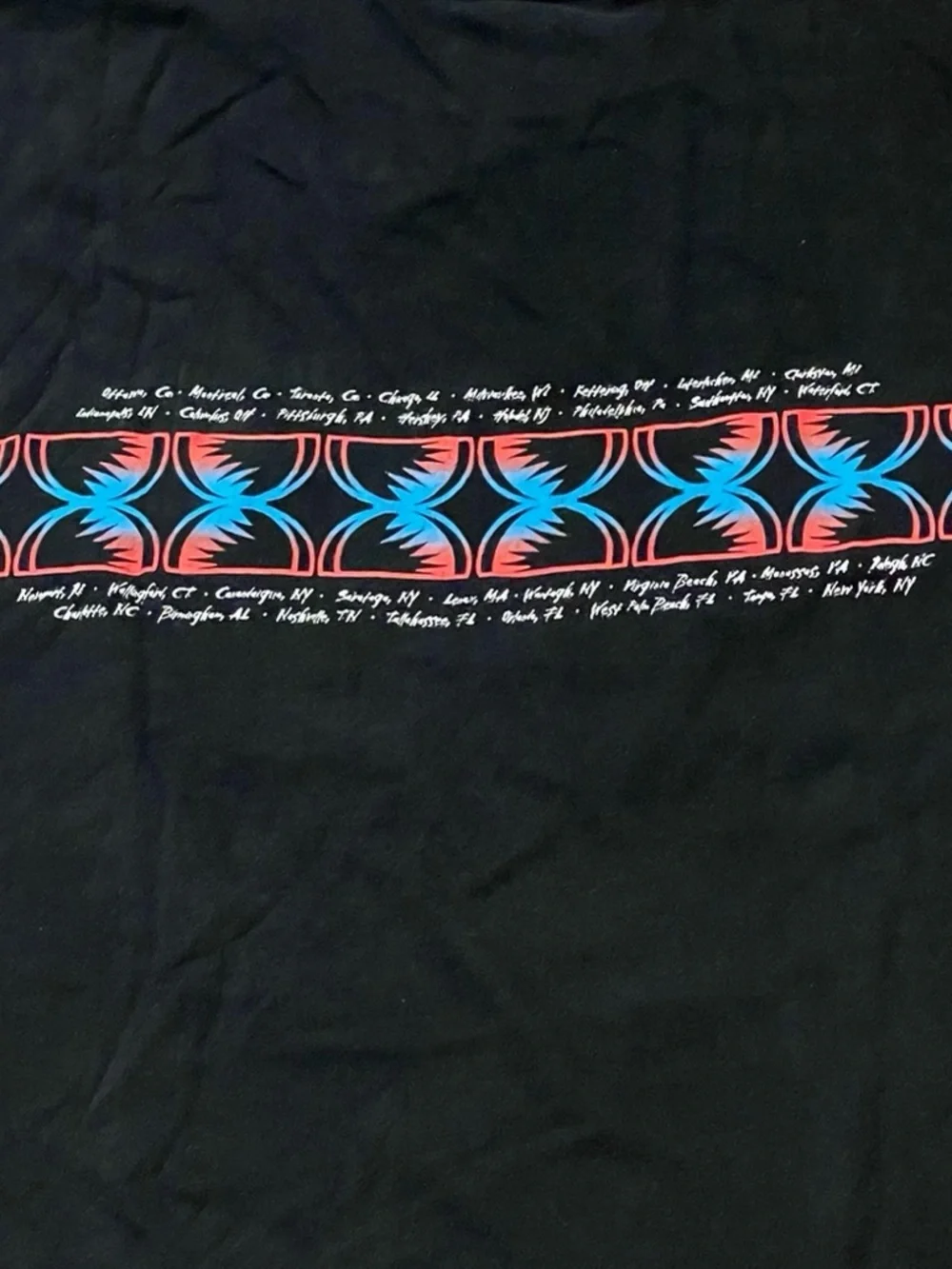 Vintage James Taylor Summer 1997 Hourglass Tour Concert T-Shirt!